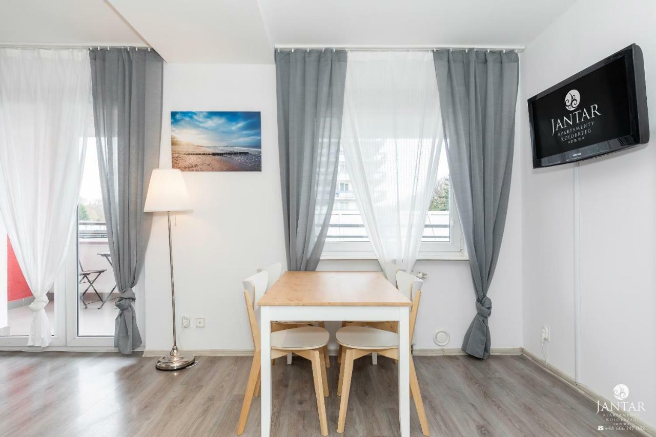 Jantar Apartamenty - Promenada Kolobřeh Exteriér fotografie